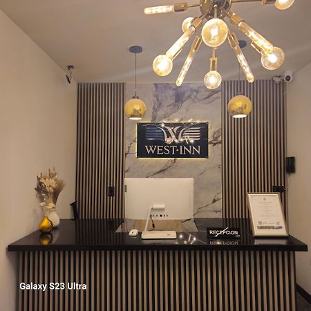Hotel West Inn Bogotá Exterior foto